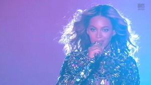 Beyoncé Brings Down The VMAs With Medley Performance Before Accepting Vanguard Award: VIDEO - Towleroad Gay News