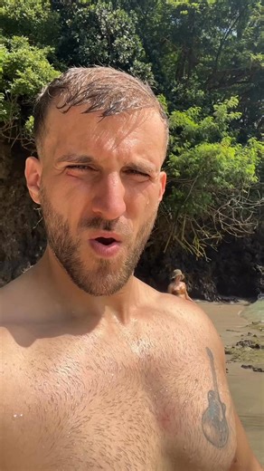 We wanted to do Christmas differently this year So we decided Christmas on the beach, with some friends, followed with snorkelling and dive bombing off a boat I think we prefer this type of Christmas 👌🌴☀️ Wherever you are in the world people we hope you have an amazing day ❤️ Love from Anna & Ryan #balichristmas | Ryan Yule (Ryan Yule Coaching)