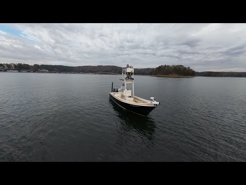 2000 Dorado 23-foot Center Console
