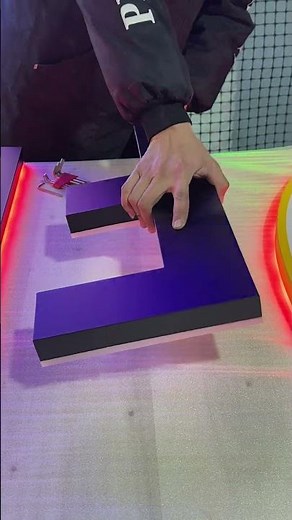 How to make channel letters?#channelletters #signmaking #signmaker #ledsign #ledsignage #signfactory