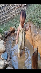 222K views · 2.6K reactions | Mothers giving birth in the forest#mother #buildings #bushcraft #harvest #outdoors #reelviralfacebook #survival #viralreelsfb #camping | Dᴇxᴛᴏʀ Fʀᴇᴇ | Facebook