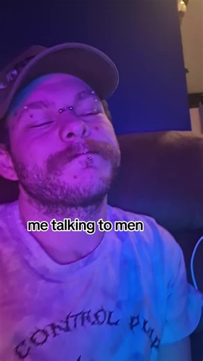 No 🍒 🔥 (@mytwittername)’s video of men