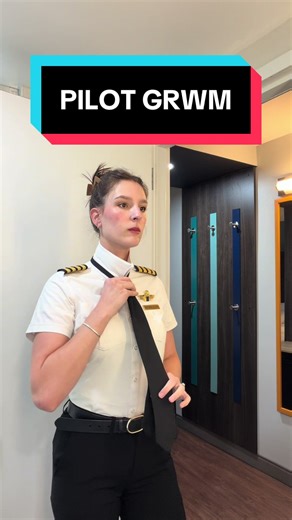 Managed to actually bring all my makeup with me on this trip! Love the surprise appearance from Spencer 😂 #pilot #femalepilot #airplane #aviation #grwm