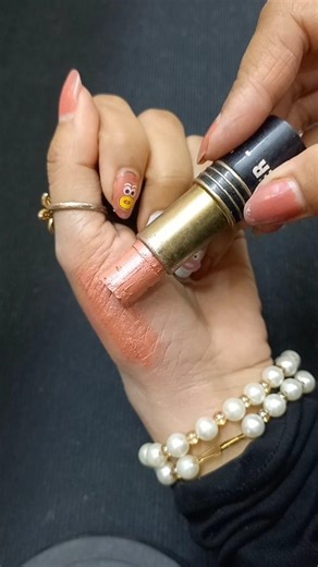 #Lipstick #viral#unboxing#trending#shortvideo#makeup
