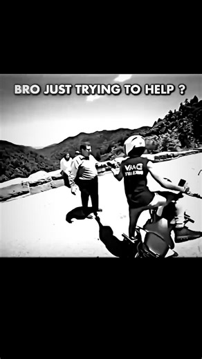 Suruj Ali on Instagram: "🇫 🇴 🇱 🇱 🇴 🇼🥵🤡🎀🤦👀🥶☠️ 日本的压电瓷砖技术通过行人踩踏将机械能转化为电能，这种能量收集技术通过汇集大量行人产生的动能，可以为涩谷车站等繁忙地点提供动力。这项技术利用压电材料的特性，将行走的机械应力转化为电能，进而驱动LED灯和显示屏等设备。这种方法将日常运动转化为一种可再生能源，有助于减少对传统电力的依赖，并推动可持续城市基础设施的建设。 工作原理 踩踏产生应力: 行人踩踏压电瓷砖时，瓷砖会发生轻微弯曲，从而产生机械应力。 能量转换: 瓷砖内部的压电材料能够将这种机械应力转化为电能。 能量收集 每一步产生电荷: 行人的每一步都会产生少量电荷。 汇集能量: 将大量行人脚步的能量汇集起来，足以驱动小型设备，如LED灯和显示屏。 实际应用 涩谷车站: 这种技术被用于涩谷车站等繁忙地点，为各种系统提供动力。 可持续城市基础设施: 这种技术有助于构建更可持续的城市基础设施。 将日常运动转化为能源: 它将日常的步行运动转化为一种可再生能源，减少了对传统电力的依赖。"