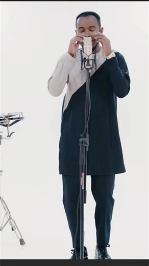 新功能：深入探索创作者搜索见解