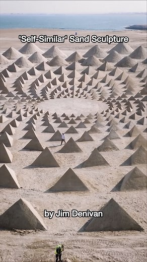 Parametric Architecture on Instagram: "Extraordinary art installation ‘Self-Similar’ by @jimdenevan in Abu Dhabi. Join @thepaacademy’s workshops to learn the most advanced tools in architecture from pioneering architects and designers! #parametricarchitecture #parametricdesign #sandart #sand #artwork #artist #abudhabi #travel"