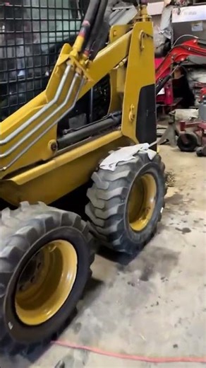 Maintenance Skid steer Caterpillar 226B