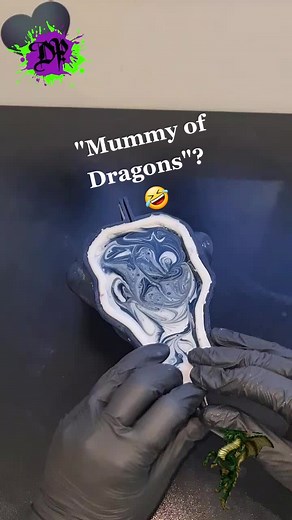 #grind #dragon #motherofdragons #fantasytoy #silicone #monsterfudgers #qinktok