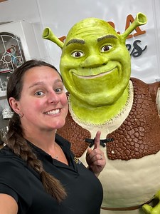 1.3M views · 48K reactions | After the face fell off, I almost gave up — but I powered through and finally finished this life-size Shrek cake! What do you think of the final result? | Lara Cakes | Facebook