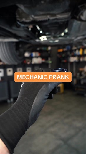 Wait for the reaction … This little prank on the mechanic was worth it😁 #fyp #prank #funny #mechanic #laugh