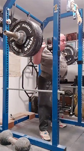 Chris Martin on Instagram: "Squat, bench, deadlift. Pretty perfect Sunday afternoon #strengthtrainingforlife #theironden #powerliftingbasics #bdfpa #powerlifting"