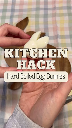 Such a cute Easter treat - little hard boiled egg bunnies! | bunnies