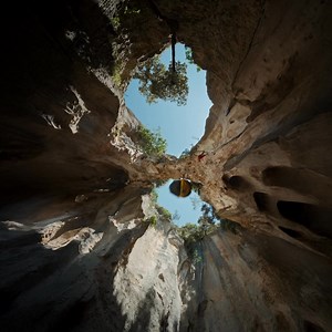 Bei den Dreharbeiten zu diesem Film kamen keine Taschen zu Schaden. Nun, wir haben es wirklich versucht… | The North Face