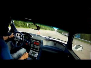 Nissan skyline BNR34 1000hp vs bugatti veyron stock