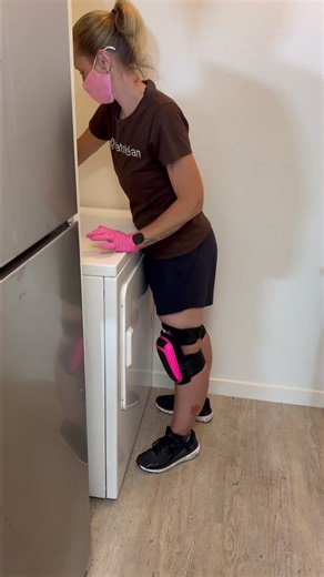 The machine that cleans, got cleaned 😂 . . . . #neatnklean #cleantok #cleaningmotivation #cleanwithme #washercleaning