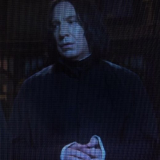 HANDS.. hands.. oh HOLY hands.. 🤤 #snape #snapetok #snapeseverus #snapesupremacy #snapeshands #severussnape #halfbloodprince #snaddy #snaddyissues #alanrickman #snapeedit #snapeditss #foryou