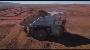 SKILLS SHORTAGE LOOMING WA's mining and resources sector is about to face a major skills shortage due to the hard border closure. Modelling by the WA Chamber of Minerals and Energy shows WA will need more than eight thousand extra workers in the next 12 to 18 months. It comes as Premier Mark McGowan ramps up calls for Clive Palmer to drop his high court challenege. | 7NEWS Regional WA