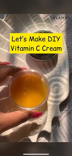 288K views · 3.5K reactions | Get smooth glowing skin with this DIY cream!! | Glamrs | Facebook