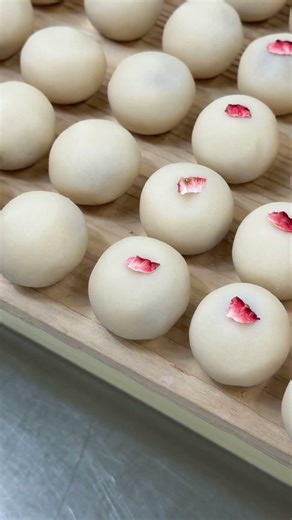 創業223年の老舗和菓子屋が機械と人のタッグで手がける絶品あんこ菓子 #japanesefood