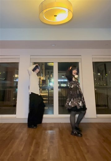 Explore Ifuudoudou Cosplay with Toya and An