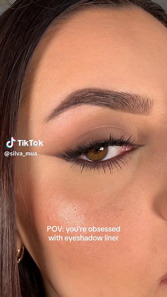 Eyeshadow Liner Fixing Makeup Problems | Silva Cosmetics Tutorial