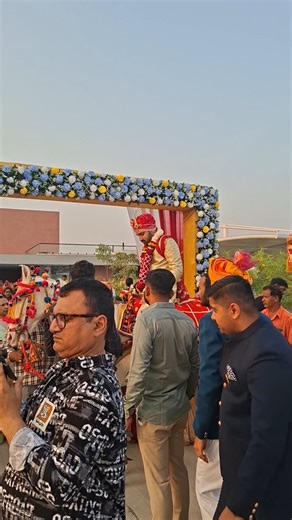 Dhol | Weddings | Events on Instagram: "● DHOLERA LOMADI GUJARAT ● RK NASHIK DHOL SURAT 🥁 ● NASHIK DHOL TASHA VIBES ● WEDDING VIBES SURAT ● WEDDING DHOL TASHA"