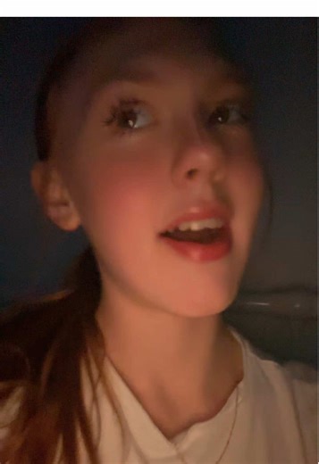 FLASHING LIGHT!!!#fypシ゚ #lipsync #xyzcba #blue #fypシ゚viral