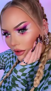 NikkieTutorials | she’s a butterfly 🦋 full tutorial up on my channel 🤍 inspired by @sandrahnime & @chellylovesmakeup91 | Instagram