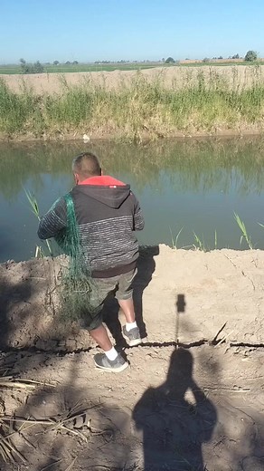 57K views · 1.3K reactions | K tarrayaso #algodeterror #nadieesdueñodesufelicidadmasqueunomismo #cazaypescacontavitos #NacimosParaSerFelicesNoPerfectos | Caza y pesca con tavito’s | Facebook