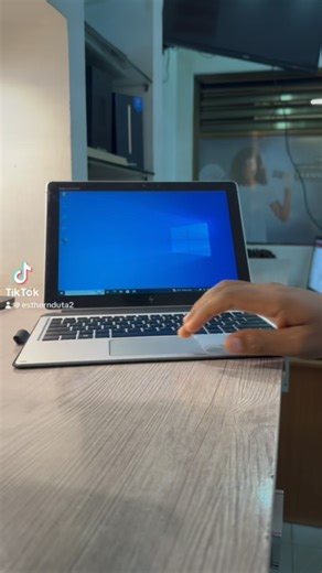 Hp Elite x2 Core i 5 8gb 256gb | ESMAC Communications