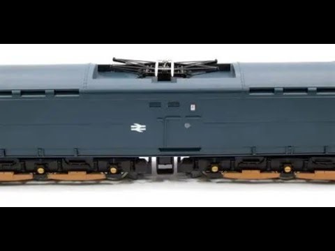2 Price Slashed EFE Rail Locos | How Do They Run?