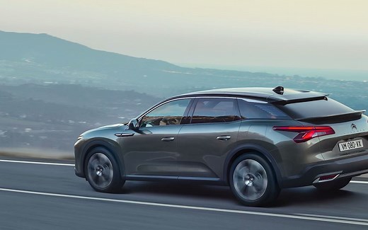 雪铁龙凡尔赛C5X动态与静态展示2022 Citroën C5X