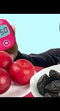 Prunes vs Plums and my blood sugar. Let's see how Prunes vs Plums affect my glucose levels.