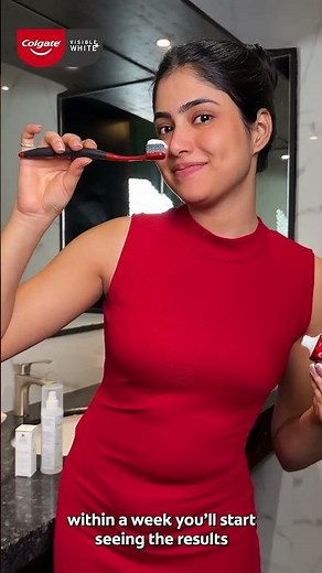 Yashi Tank’s Secret To A Real White Smile | Colgate Visible White