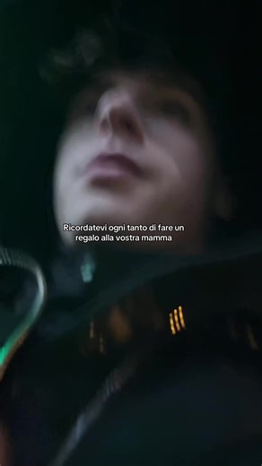 Video di Batman🦇 (@brucewayne.e) con suono originale - Batman🦇