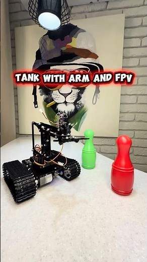 Tank with Arm and FPV camera #diyelectronics #arduinoprojects #fpv
