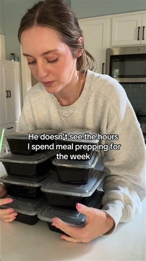 He has no idea what i do all day