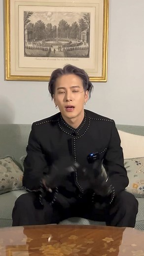 Jackson Wang answers 9GAG questions #왕잭슨 #JACKSON #GOT7 ☆KoreanaNegra☆ | AhgaGalaxy Philippines