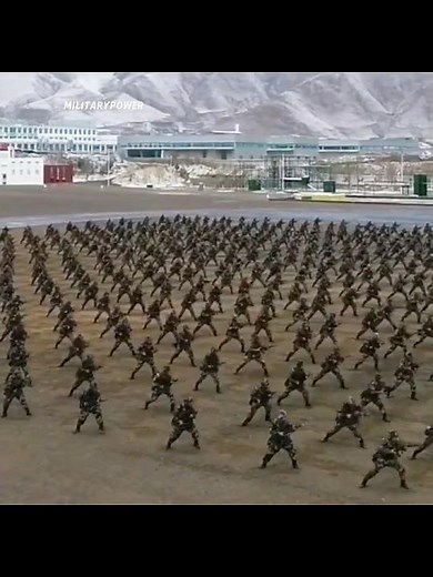 Chinese army training. Hard and disciplined #chinesemilitary #army #militarypower