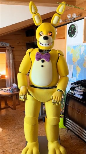Watch him show off his killer moves #fnaf real fnaf animatronic springbonnie #springbonnie