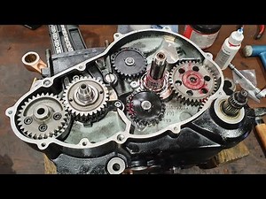 KTM LC4 Motorrumpf montieren Primärantrieb und co.