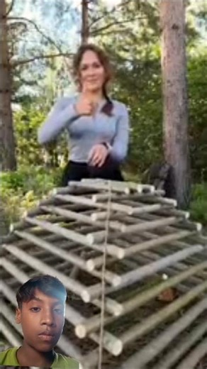 This is a fast and simple trap made entirely from sticks an#viralvideo 🥰🥰