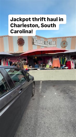 Stacey | Vintage Fashion Stylist | Thrifting Coach on Instagram: "I love traveling to other cities and thrifting . The #exchangefactor in #charleston #southcarolina is a thrifter’s dream vacation. There was so much to look at in every section of the store . Pounds of jewelry, hundreds of cowboy boots , leather jackets in every color. Tons of men’s and women’s clothing . The thrifting gods were on my side . I found a collection of vintage coach handbags . I hit the the thrifting jackpot . I also 