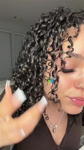 Fast-Drying Curly Hair Routine with Wavy Talk Diffuser