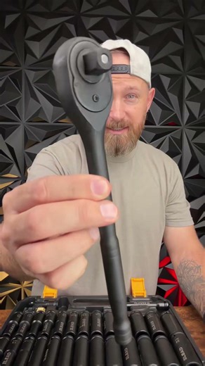 This ELEAD impact socket set packs metric and SAE deep sockets, extensions, a ratchet, and adap