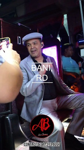 ¡Como siempre... Una noche épica vivimos en Baní! 🕺💃 ¡Muchas gracias a todos!✨️✨️ Alex Bueno Mundial #AlexBuenoySuOrquesta | Alex Bueno