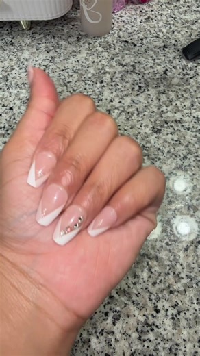 Drop your nails in the comments 👀👀👀