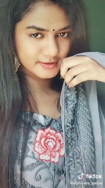 Unique girl Dipti💔 (@diptimaya_dipa)’s videos with original sound - TikTok_ Queen_Lizza - Priyapanda_Official✔