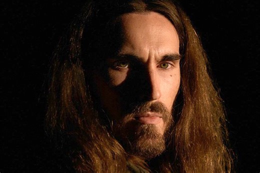 Carlos Ares comparte primeras fechas de una nueva gira de salas